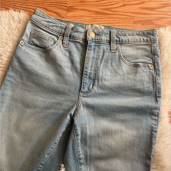 Universal Thread Skinny Jeans - Picture 3 of 4